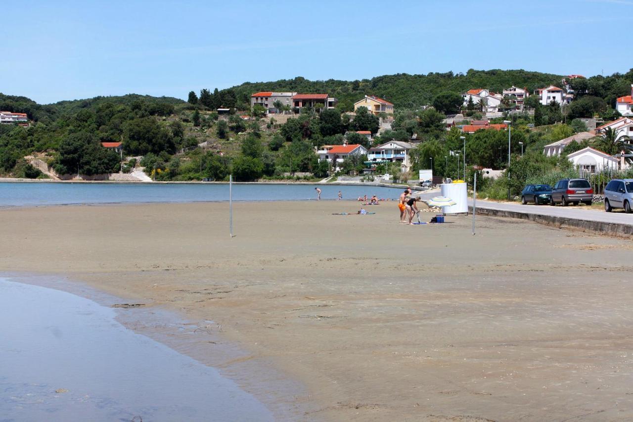 Apartments By The Sea Kampor, Rab - 5051 Экстерьер фото